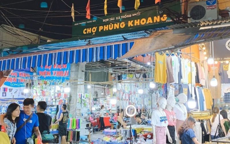nhập hàng tại các chợ trong nước